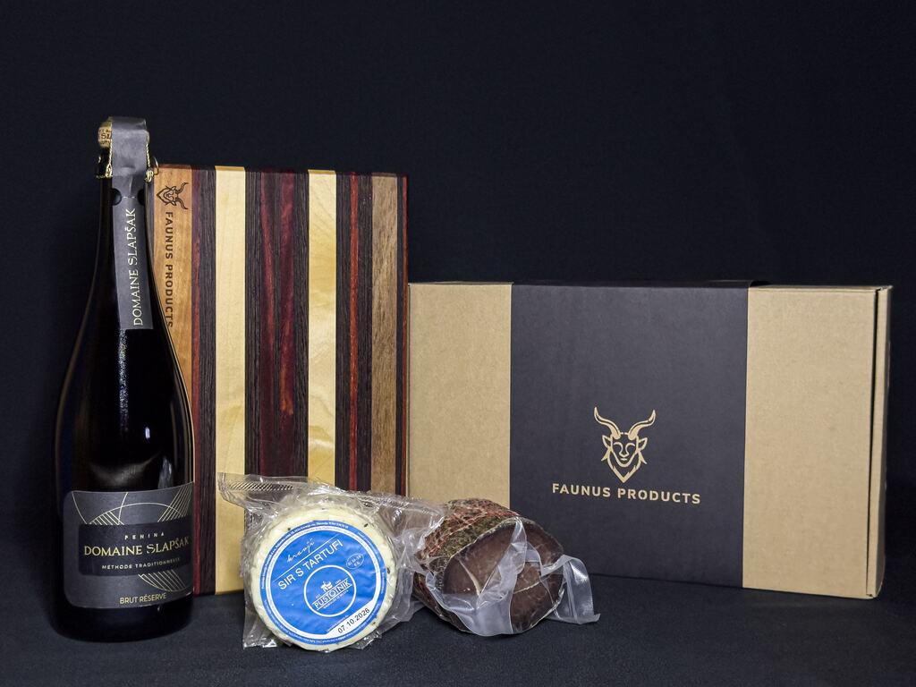 Premium paket s sirom s tartufi in penino